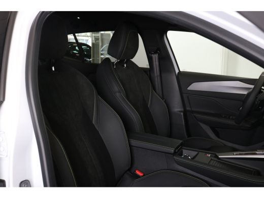 Peugeot 408 GT Avantage 58 kWh | Navi | Camera | Stoel- en stuur verwarming | Apple Carplay/Android | Ad. Cru... ActivLease financial lease