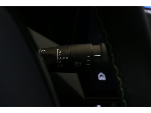Peugeot 408 GT Avantage 58 kWh | Navi | Camera | Stoel- en stuur verwarming | Apple Carplay/Android | Ad. Cru... ActivLease financial lease