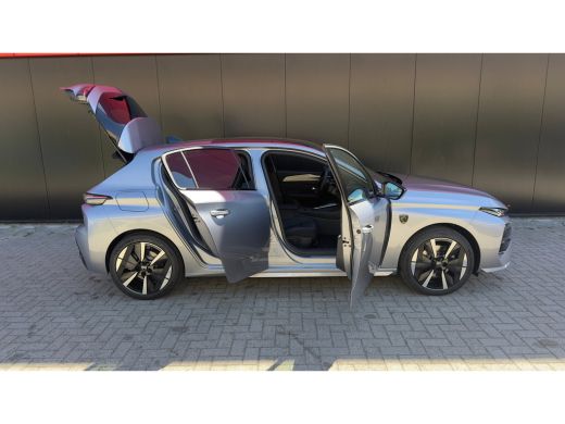 Peugeot e-308 GT | Bekleding Alcantara/kunstleder | Driver Sport Pack | Elektrische parkeerrem ActivLease financial lease
