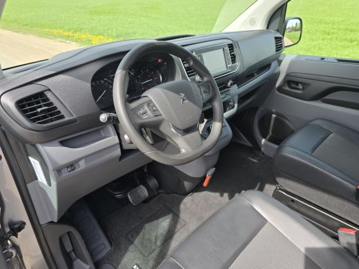 Peugeot Expert 2.0 BlueHDI 120 L3 H1 - 120 Pk - Euro 6 - AUTOMAAT - Navi - ParkeerCamera ActivLease financial lease