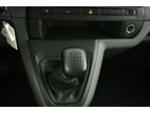 Peugeot Expert Citro&euml;n Jumpy 1.5 BlueHDI L2H1 | Airco | Cruise | 3 Zits | Carplay | Navi | Parkeersens. ActivLease financial lease