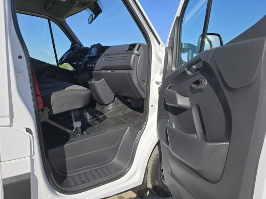 Renault Master T35 2.3 dCi 145 L3 Lowliner - 145 Pk - Euro 6 - Airco - Cruise Control ActivLease financial lease