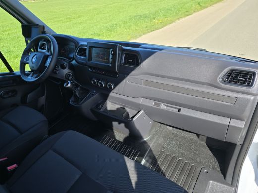 Renault Master T35 2.3 dCi 145 L3 Lowliner - 145 Pk - Euro 6 - Airco - Cruise Control ActivLease financial lease