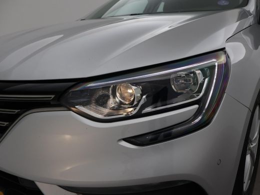 Renault M&eacute;gane Estate Estate 1.2 TCe LIMITED + CARPLAY | DAB | COMFORTSTOELEN | CAMERA | SFEERVERL. ActivLease financial lease