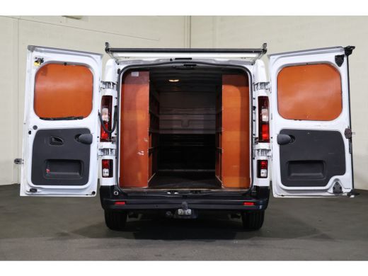 Renault Trafic 2.0 dCi 170pk L2 H1 Airco Navigatie Camera Imperiaal ActivLease financial lease