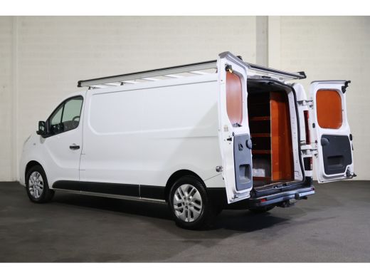 Renault Trafic 2.0 dCi 170pk L2 H1 Airco Navigatie Camera Imperiaal ActivLease financial lease