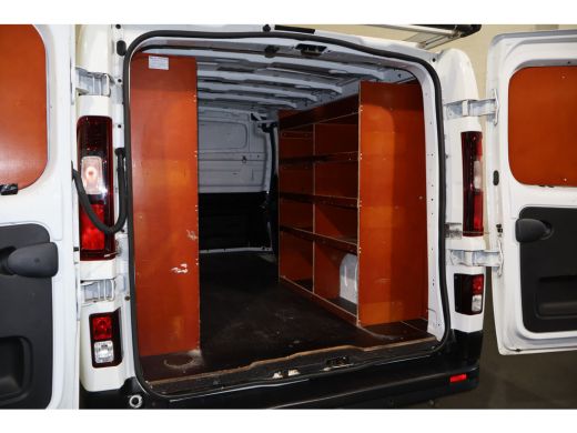 Renault Trafic 2.0 dCi 170pk L2 H1 Airco Navigatie Camera Imperiaal ActivLease financial lease