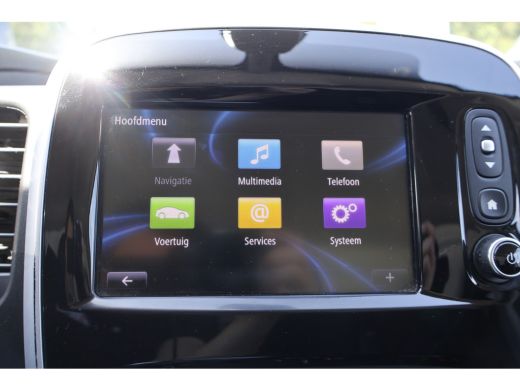 Renault Trafic 2.0 dCi 170pk L2 H1 Airco Navigatie Camera Imperiaal ActivLease financial lease