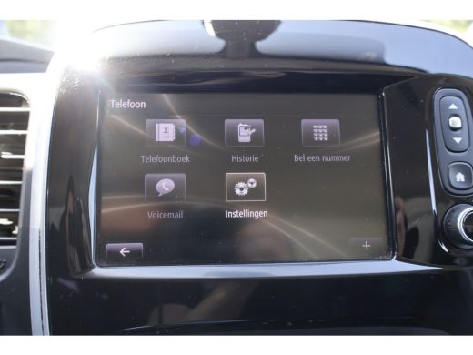 Renault Trafic 2.0 dCi 170pk L2 H1 Airco Navigatie Camera Imperiaal ActivLease financial lease