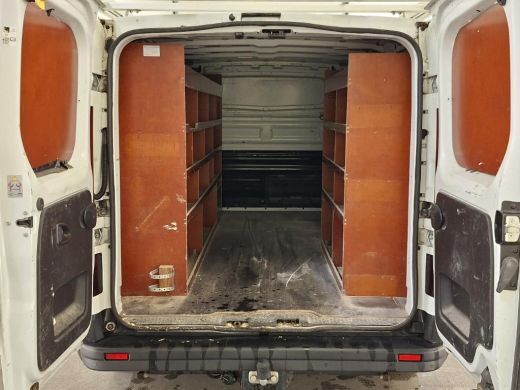 Renault Trafic 2.0 dCi 170pk L2 H1 Airco Navigatie Camera Imperiaal ActivLease financial lease