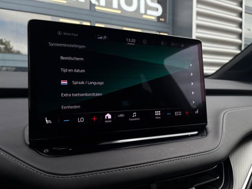 Skoda Enyaq iV 60 Sportline 180 pk | SoH 91,55% | Wegklapbare Trekhaak | Apple carplay | ActivLease financial lease