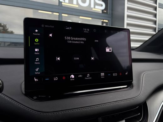 Skoda Enyaq iV 60 Sportline 180 pk | SoH 91,55% | Wegklapbare Trekhaak | Apple carplay | ActivLease financial lease