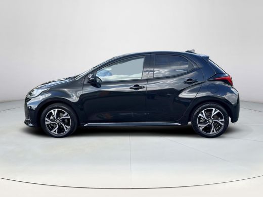 Toyota Yaris 1.5 Hybrid 115 Dynamic | All-in prijs | Automaat | Parkeersensoren | Dode hoek waarschuwing | App... ActivLease financial lease