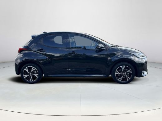Toyota Yaris 1.5 Hybrid 115 Dynamic | All-in prijs | Automaat | Parkeersensoren | Dode hoek waarschuwing | App... ActivLease financial lease