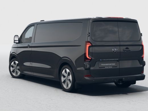 Volkswagen e-Transporter 34 L2H1 Bulli 71 kWh | 12-V aansluitingen in de middenconsole en bij de D-stijl in de laadruimte ... ActivLease financial lease