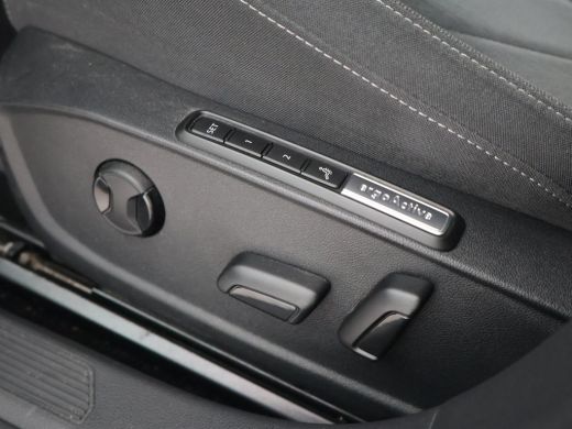 Volkswagen Golf 1.5 eTSI 150 PK STYLE AUT. + MASSAGE | SFEERVERL. | ADAPTIVE CRUISE | CARPLAY | CAMERA ActivLease financial lease