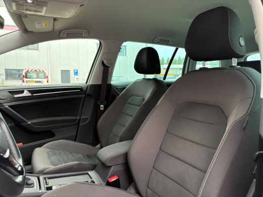 Volkswagen Golf Variant 1.5 TSI 150 pk Highline 7-DSG | Navigatie | Apple Carplay | Cruise control adaptief | ActivLease financial lease