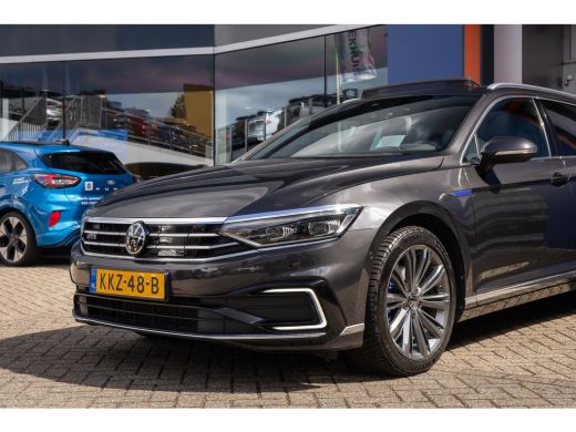 Volkswagen Passat Variant 1.4 TSI PHEV GTE Business | Trekhaak Uitklapbaar elek. | Elektrisch panoramadak | Adaptie... ActivLease financial lease