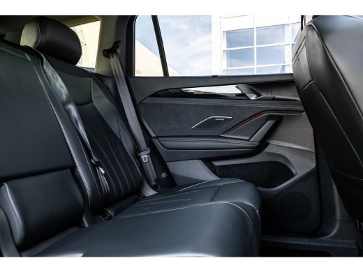 Volkswagen Tayron 1.5 eHybrid R-Line Edition 272Pk DSG/AUTO | Head-up Display | Pano-dak | Trekhaak uitklapbaar | R... ActivLease financial lease