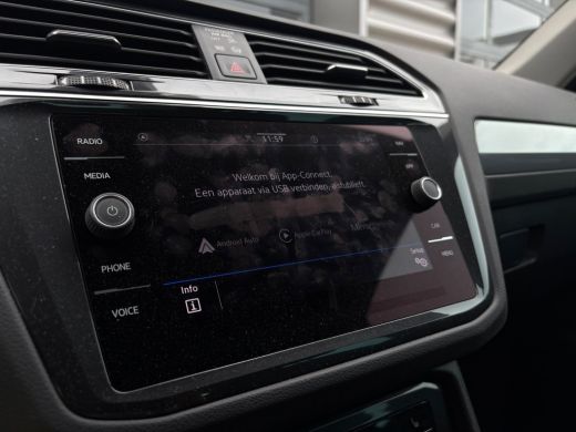 Volkswagen Tiguan 1.5 TSI 150 pk Life 7-DSG | Trekhaak | Cruise control adpatief | Apple Carplay | ActivLease financial lease
