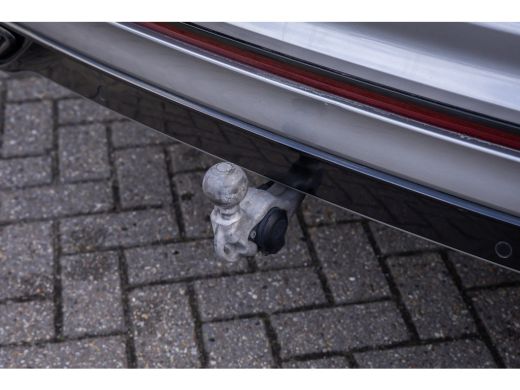 Volkswagen Tiguan Allspace 1.5 TSI R-Line Business+ 7p. | Trekhaak uitklapbaar elektrisch | Elektrisch panoramadak | adaptie... ActivLease financial lease