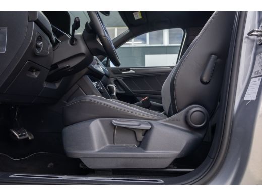 Volkswagen Tiguan Allspace 1.5 TSI R-Line Business+ 7p. | Trekhaak uitklapbaar elektrisch | Elektrisch panoramadak | adaptie... ActivLease financial lease