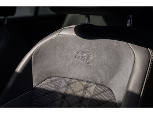 Volkswagen Tiguan Allspace 1.5 TSI R-Line Business+ 7p. | Trekhaak uitklapbaar elektrisch | Elektrisch panoramadak | adaptie... ActivLease financial lease