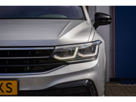Volkswagen Tiguan Allspace 1.5 TSI R-Line Business+ 7p. | Trekhaak uitklapbaar elektrisch | Elektrisch panoramadak | adaptie... ActivLease financial lease