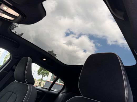 Volvo  EX40 Recharge Core 69 kWh SOH 93%|| VAN: 33.900,- VOOR: 30.877,- UW WKVOORDEEL: 3.023,-|VOLVO DEALER O... ActivLease financial lease