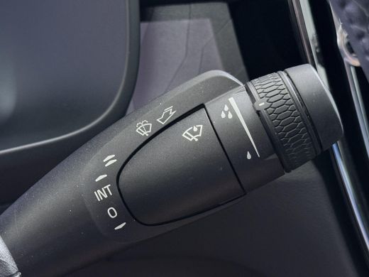 Volvo  C40 Recharge Core 69 kWh SOH 93%|VOLVO DEALER ONDERHOUDEN| ACHTERUITRIJCAMERA| PANORAMADAK| STOEL + S... ActivLease financial lease