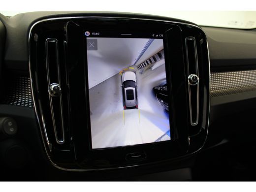 Volvo  EX40 Ext. Range Europa Ultra Black Edition | Privacy glas | Power Seats | Pano-dak | Nubuck ActivLease financial lease