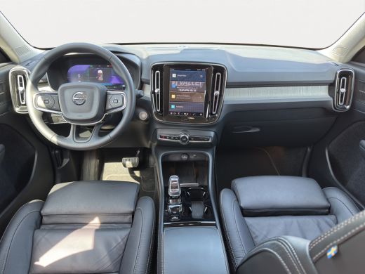 Volvo  XC40 2.0 B4 AWD Inscription | Apple Carplay/Android Auto | Cruise control adaptief | Voorstoelen verwa... ActivLease financial lease