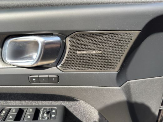 Volvo  XC40 2.0 B4 AWD Inscription | Apple Carplay/Android Auto | Cruise control adaptief | Voorstoelen verwa... ActivLease financial lease