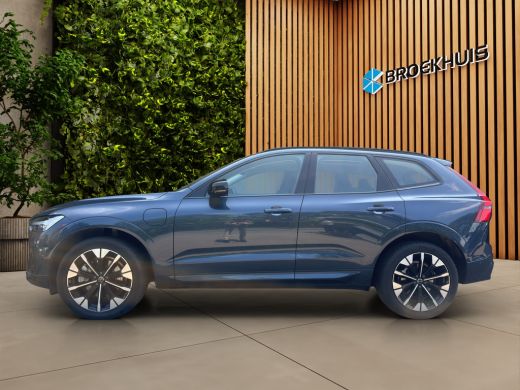 Volvo  XC60 2.0 T6 Plug-in hybrid AWD Ultra Dark | Trekhaak | Facelift | 360cam | Stoel/stuurverwarming ActivLease financial lease