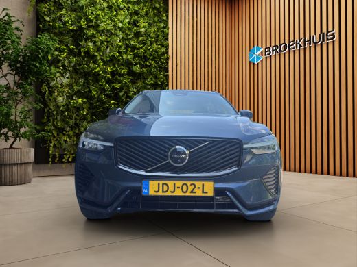 Volvo  XC60 2.0 T6 Plug-in hybrid AWD Ultra Dark | Trekhaak | Facelift | 360cam | Stoel/stuurverwarming ActivLease financial lease