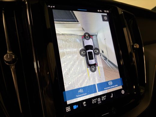 Volvo  XC60 T6 AWD Recharge Plus Dark | Trekhaak | 360&deg; Camera | Harman Kardon | Adaptieve Cruise Control | S... ActivLease financial lease