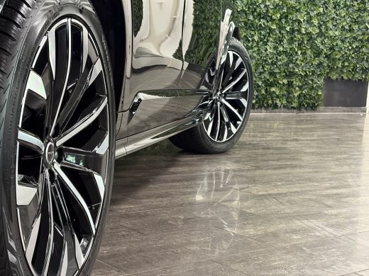 Volvo  XC90 T8 AWD Recharge Ultra Dark | Vol! | Bowers & Wilkins | Luchtvering | Stoelventilatie | Trekhaak |... ActivLease financial lease