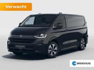 Volkswagen e-Transporter 32 L1H1 Bulli 71 kWh | 12-V aansluitingen in de middenconsole en bij de D-stijl in de laadruimte ...
