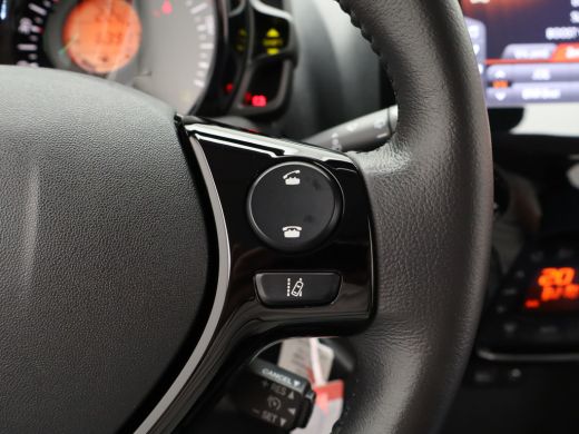 Citroën C1 1.0 VTi JCC+ Camera | Climate Control | Apple Carplay/Android Auto | Navigatie | 15" Lichtmetalen... ActivLease financial lease