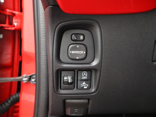 Citroën C1 1.0 VTi JCC+ Camera | Climate Control | Apple Carplay/Android Auto | Navigatie | 15" Lichtmetalen... ActivLease financial lease