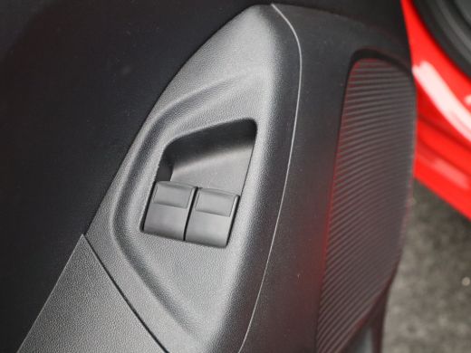 Citroën C1 1.0 VTi JCC+ Camera | Climate Control | Apple Carplay/Android Auto | Navigatie | 15" Lichtmetalen... ActivLease financial lease