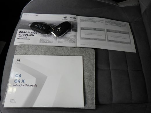 Citroën C4 1.2 Hybrid 145pk Max Tot 8 Jaar Garantie! | Schuif-/Kanteldak | Vol-Leder | Massage | Elektr. Sto... ActivLease financial lease