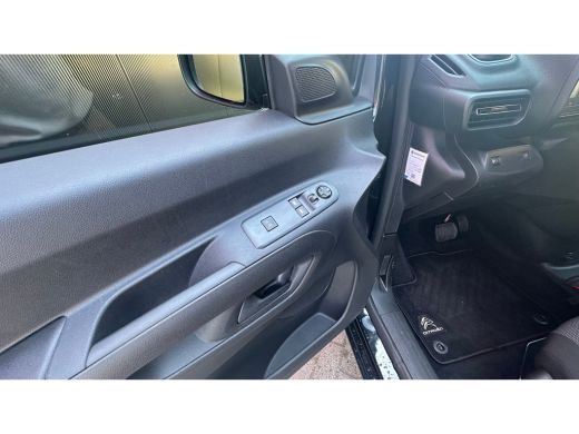 Citroën &euml;-Berlingo 136 L2 50 kWh | Climate Control | Cruise Control | Parkeersensoren ActivLease financial lease