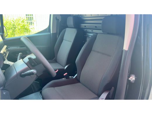 Citroën &euml;-Berlingo 136 L2 50 kWh | Climate Control | Cruise Control | Parkeersensoren ActivLease financial lease