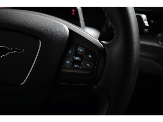 Ford Mustang Mach-E Mach-E GT AWD 487pk | SOH 97,5% | Adap. Cruise Control | 360 camera | Apple Carplay | ActivLease financial lease