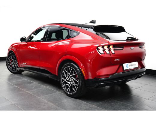 Ford Mustang Mach-E Mach-E GT AWD 487pk | SOH 97,5% | Adap. Cruise Control | 360 camera | Apple Carplay | ActivLease financial lease