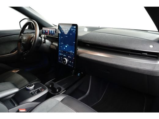 Ford Mustang Mach-E Mach-E GT AWD 487pk | SOH 97,5% | Adap. Cruise Control | 360 camera | Apple Carplay | ActivLease financial lease