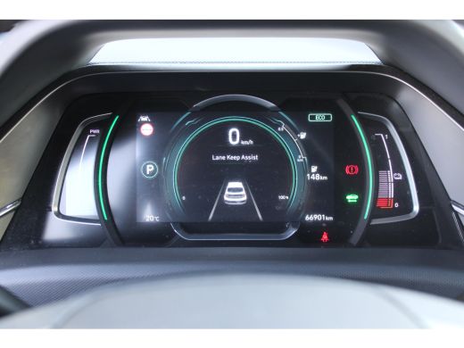 Hyundai IONIQ Comfort EV 38 kWh SOH 100% | Achteruitrijcamera | Navigatiesysteem full map | Voorstoelen verwarmd ActivLease financial lease