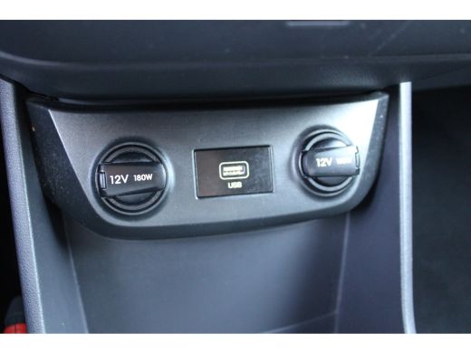 Hyundai IONIQ Comfort EV 38 kWh SOH 100% | Achteruitrijcamera | Navigatiesysteem full map | Voorstoelen verwarmd ActivLease financial lease