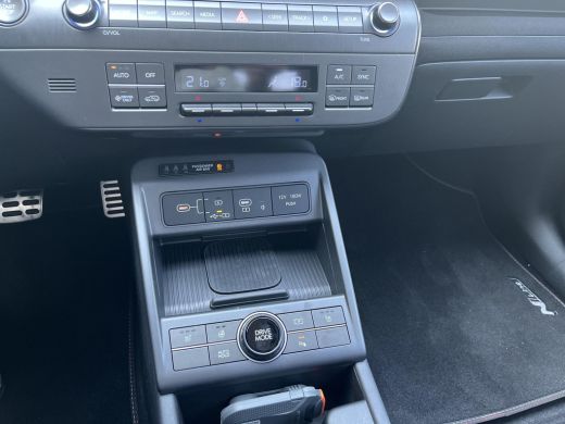 Hyundai Kona N Line Business 64.8 kWh | Rijklaarprijs! | Navigatie | Apple CarPlay/Android Auto | Cruise Contr... ActivLease financial lease